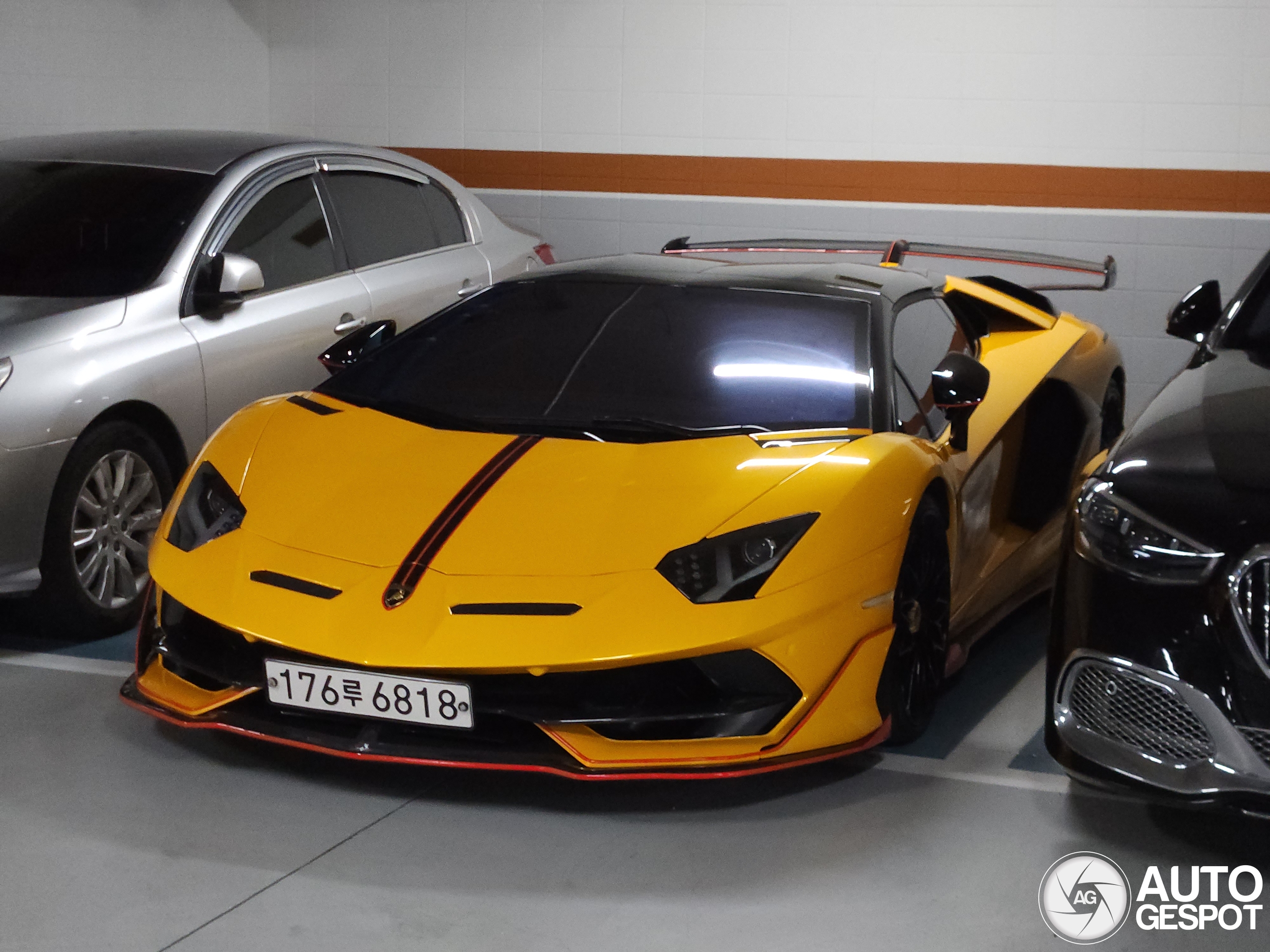 Lamborghini Aventador S LP740-4 Roadster