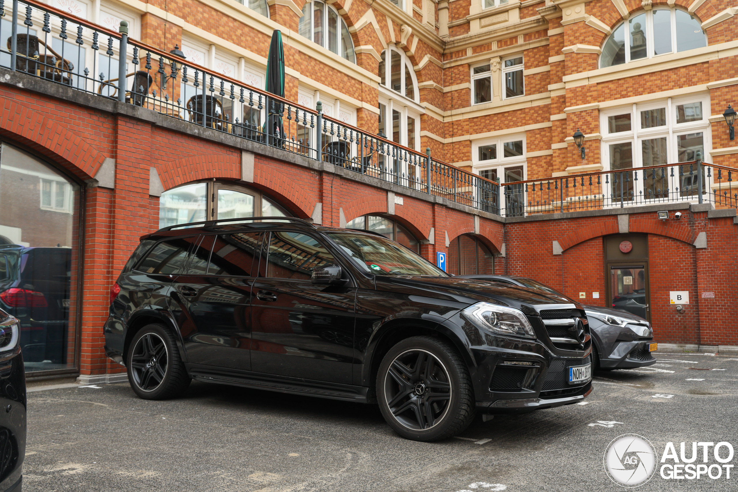 Mercedes-Benz GL 63 AMG X166