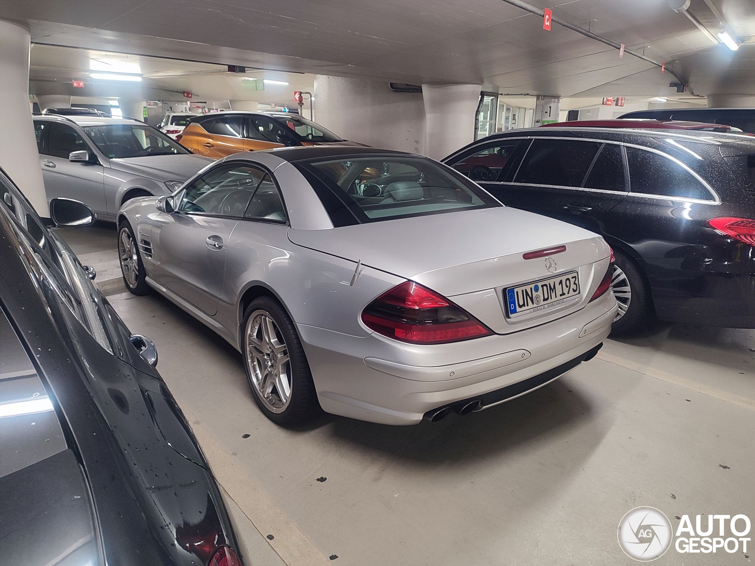 Mercedes-Benz SL 55 AMG R230