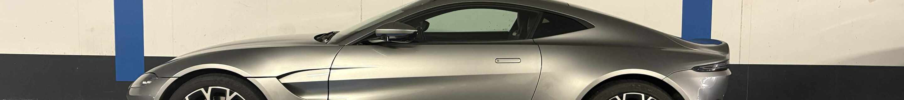 Aston Martin V8 Vantage 2018