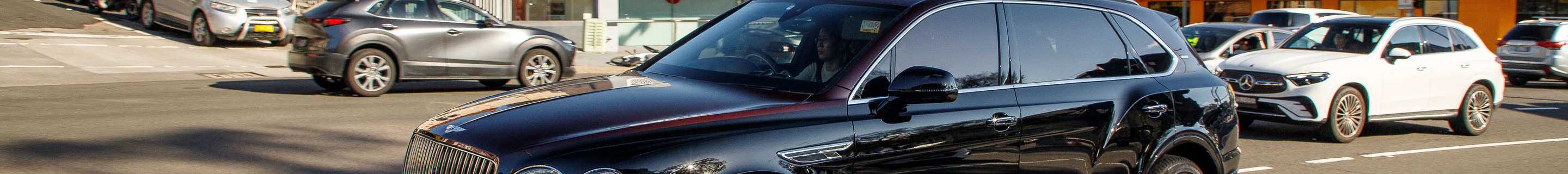 Bentley Bentayga Azure EWB