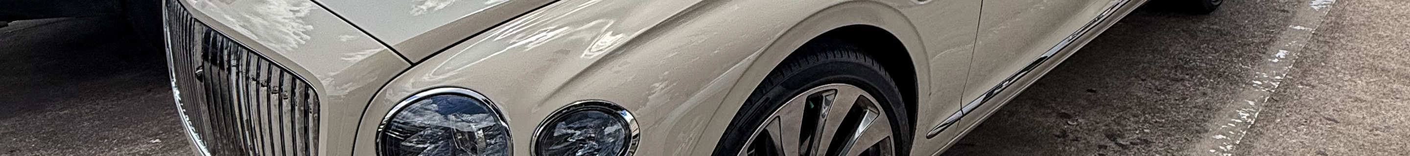 Bentley Flying Spur V8 2021