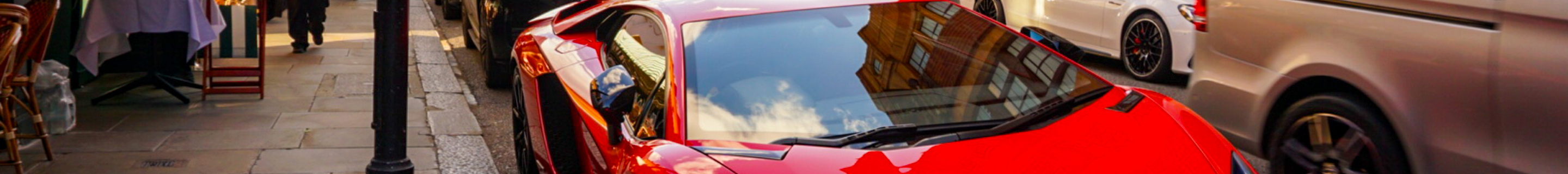 Lamborghini Aventador S LP740-4