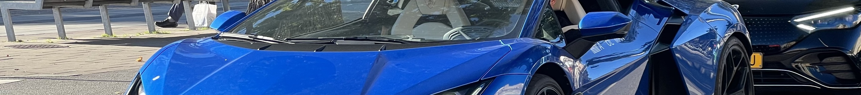 Lamborghini Revuelto