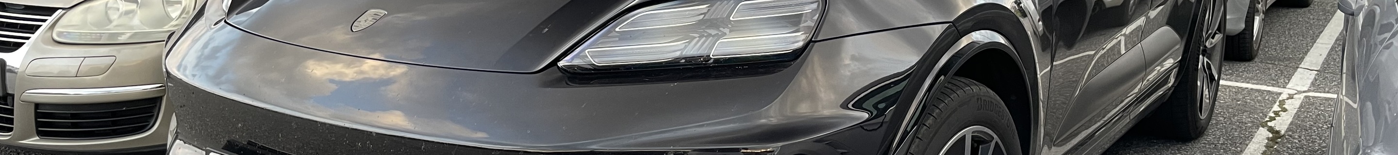 Porsche Macan EV Turbo