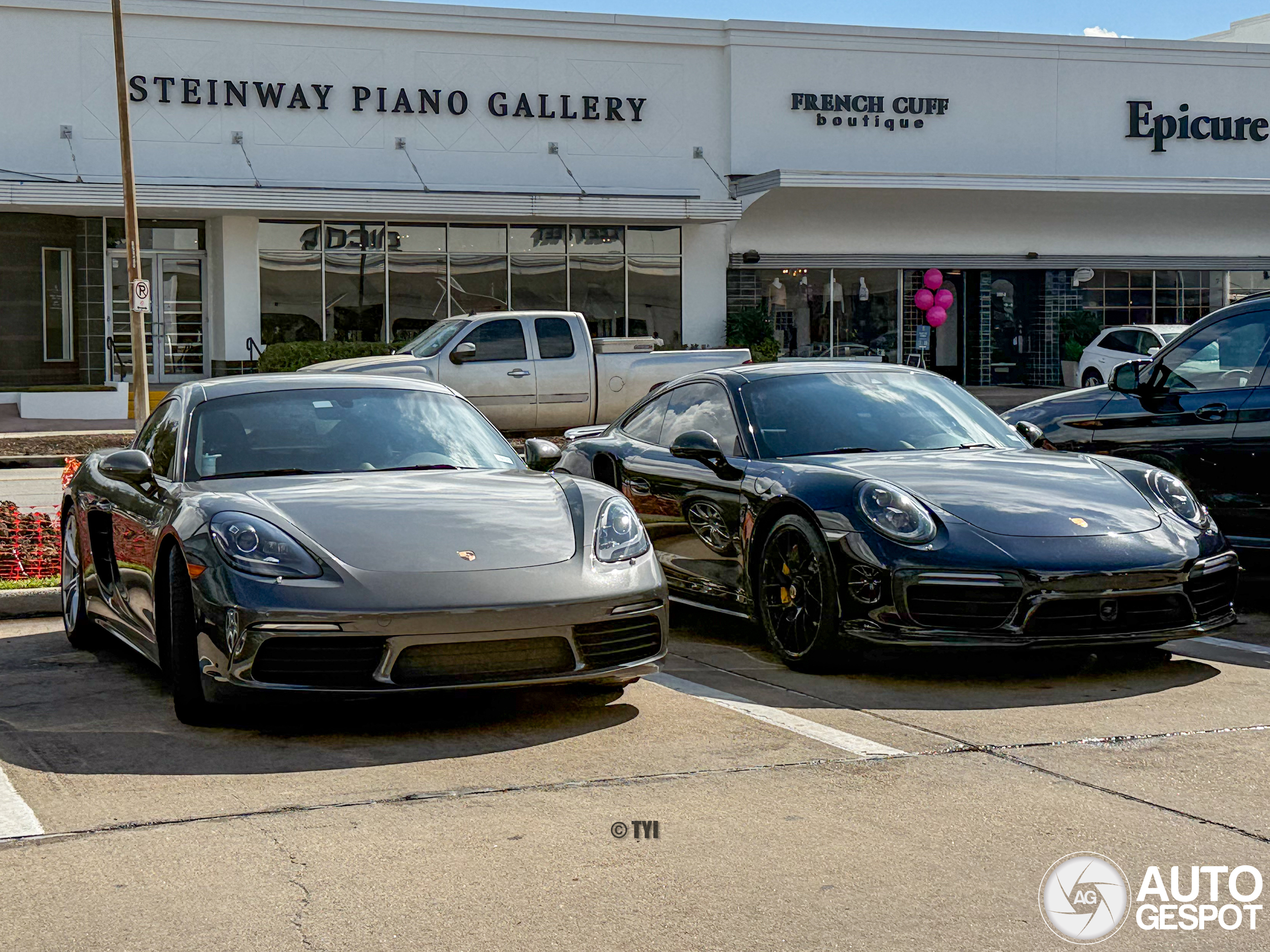 Porsche 718 Cayman S