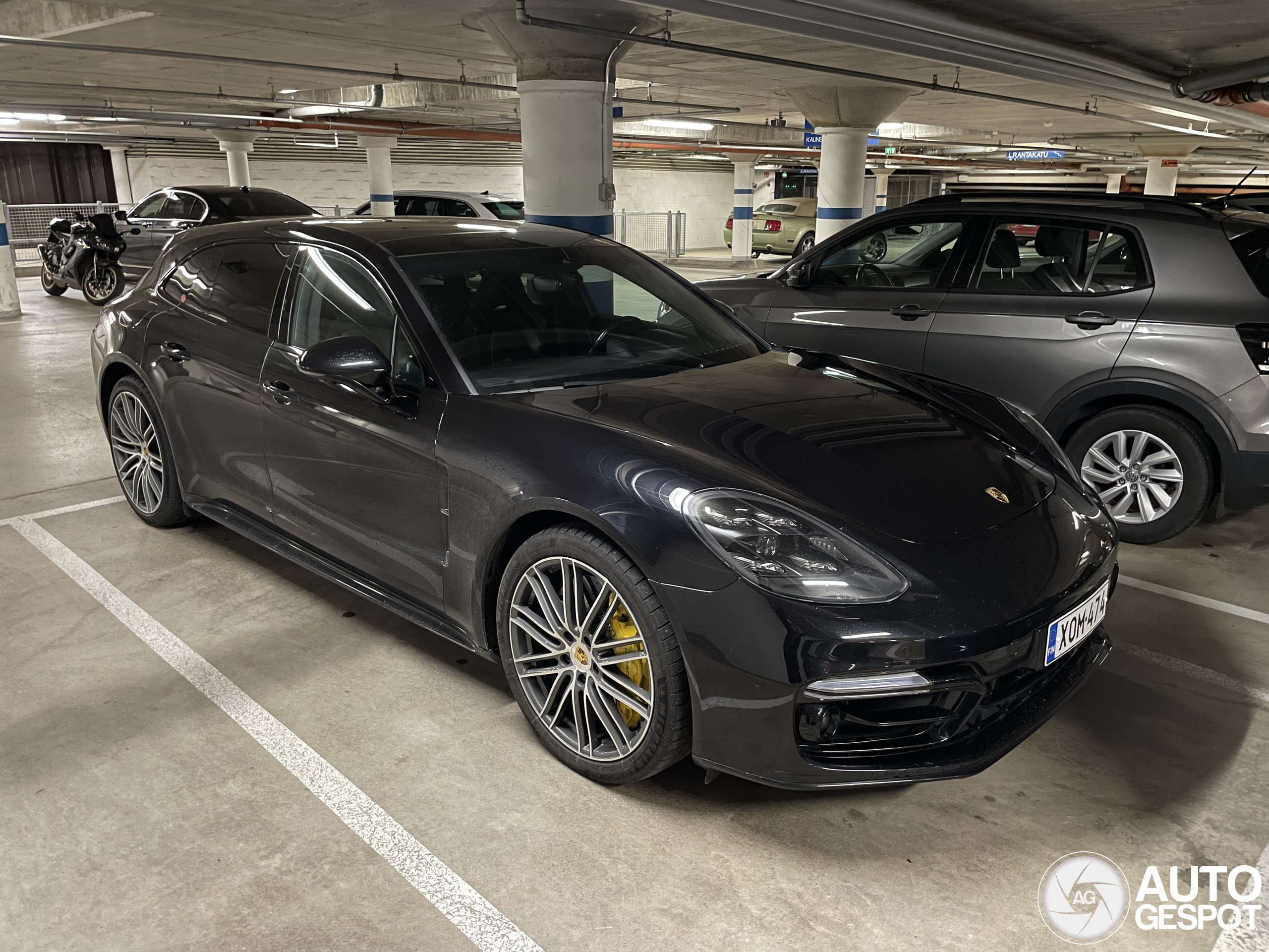 Porsche 971 Panamera Turbo S E-Hybrid Sport Turismo MkI