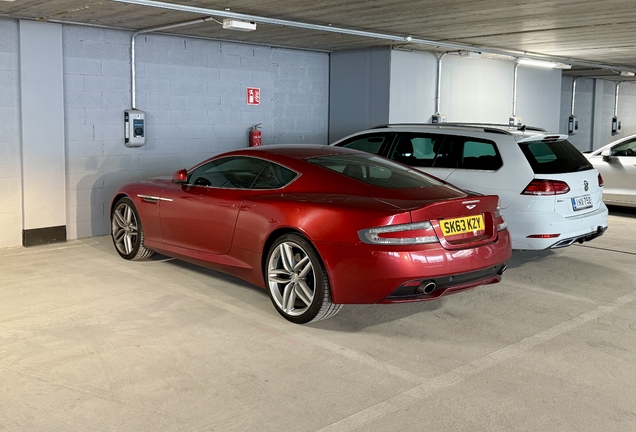 Aston Martin DB9 2013