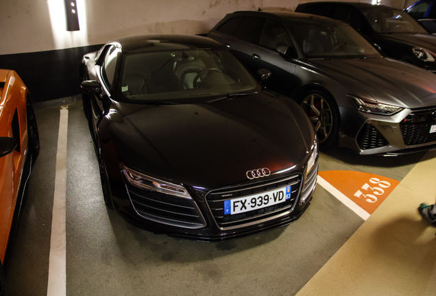Audi R8 V10 Plus 2013
