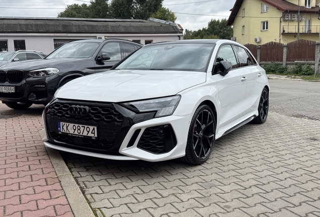 Audi RS3 Sportback 8Y