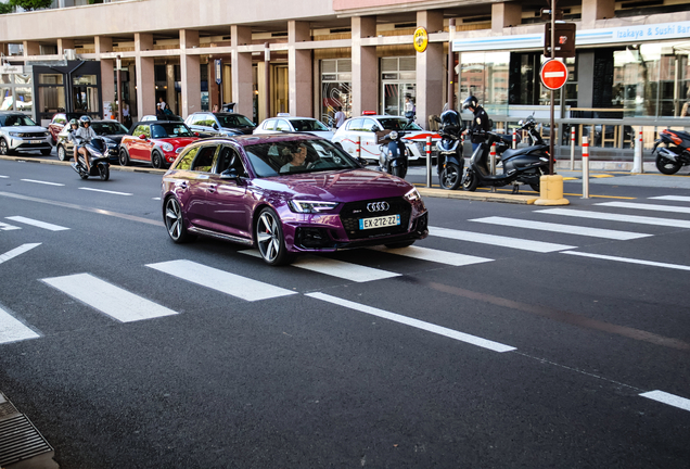 Audi RS4 Avant B9