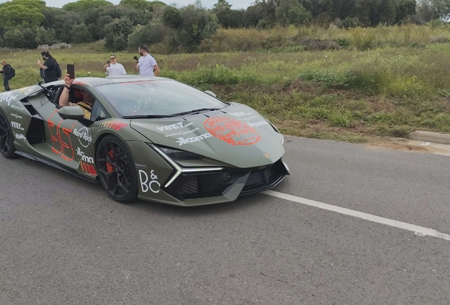 Lamborghini Revuelto
