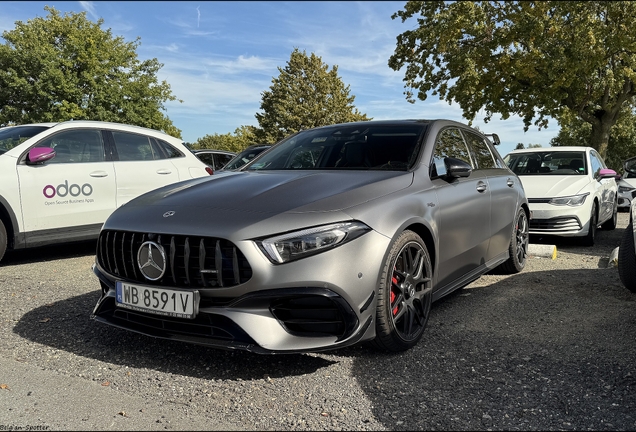 Mercedes-AMG A 45 S W177