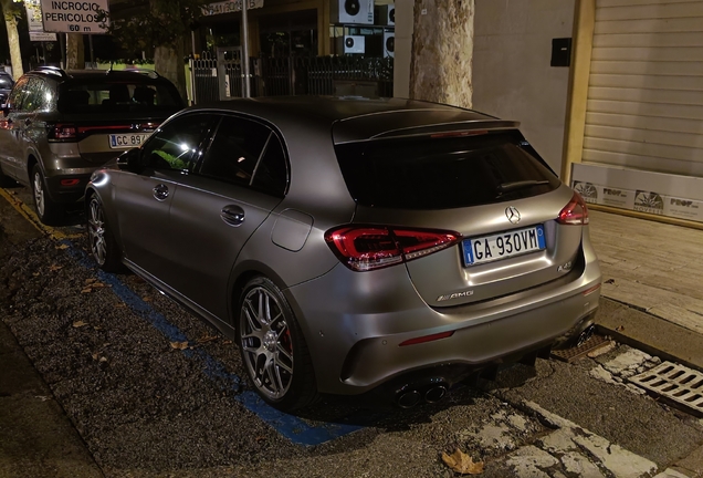 Mercedes-AMG A 45 W177