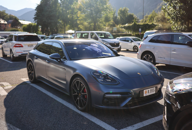 Porsche 971 Panamera Turbo Sport Turismo