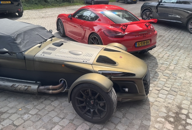 Porsche 981 Cayman GT4