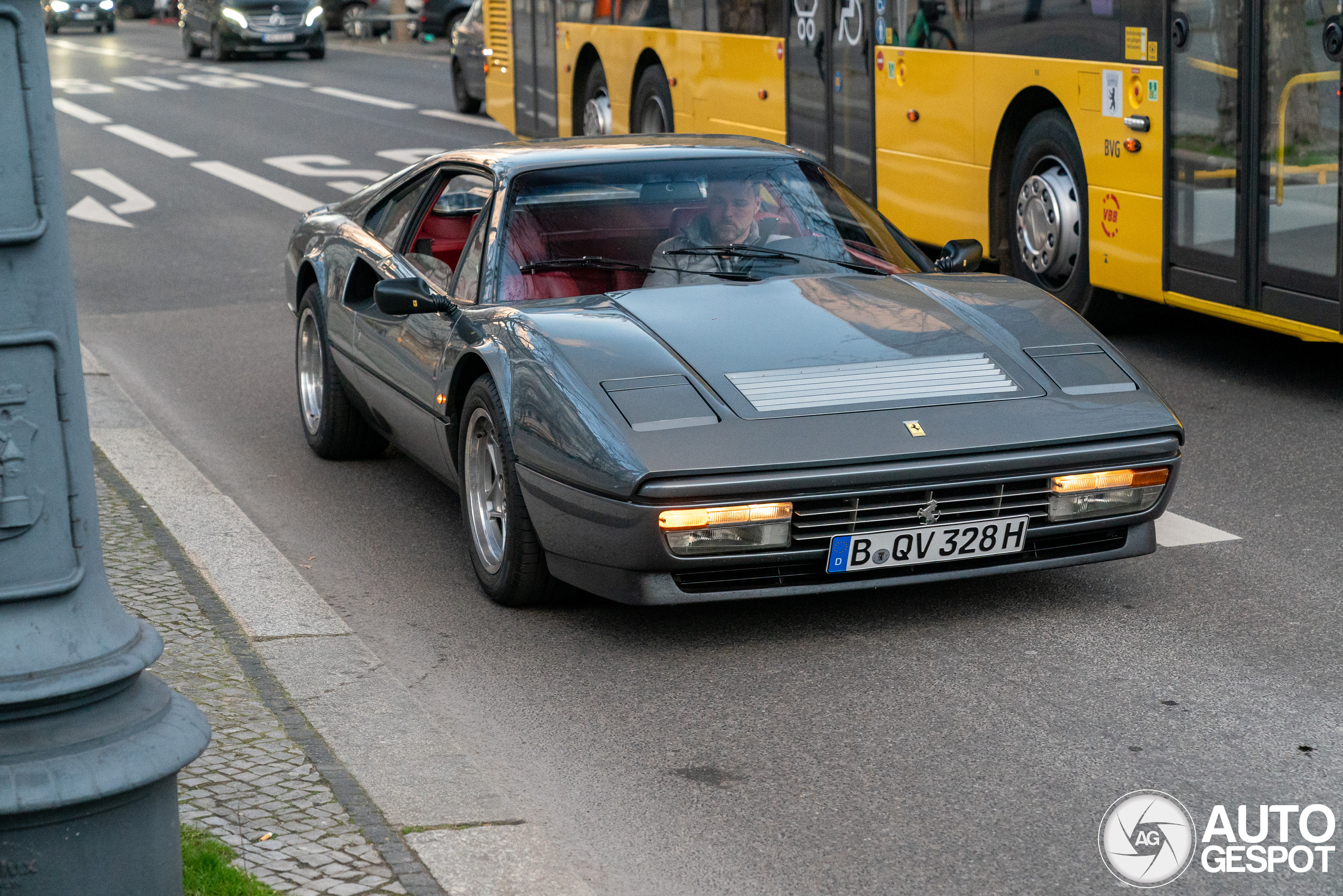 Ferrari 328 GTB