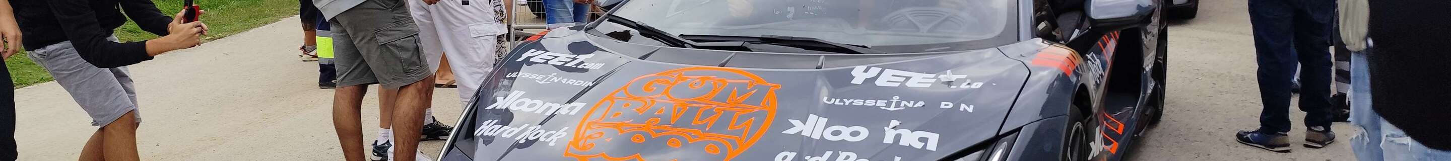 Lamborghini Revuelto