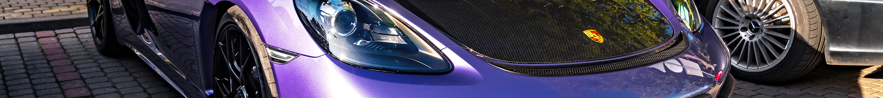 Porsche 718 Cayman GT4 RS Weissach Package