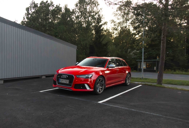Audi RS6 Avant C7 2015