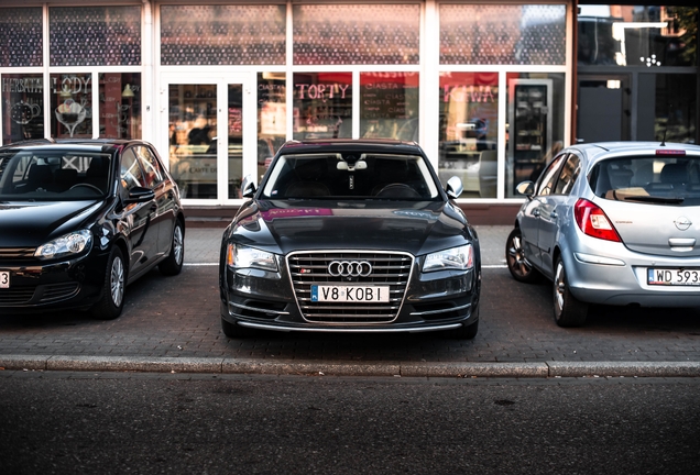 Audi S8 D4