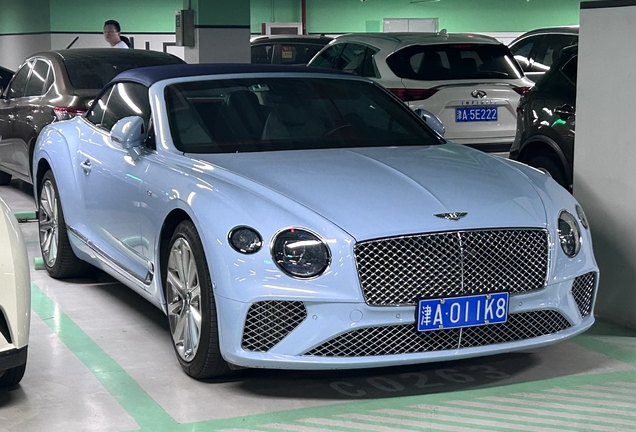 Bentley Continental GTC V8 2020