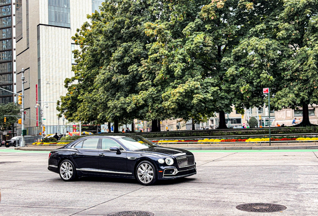 Bentley Flying Spur V8 2021