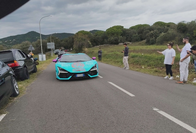 Lamborghini Revuelto