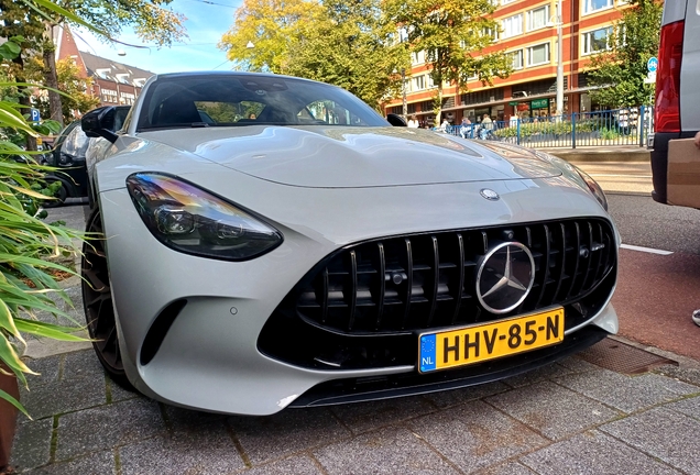 Mercedes-AMG GT 63 C192