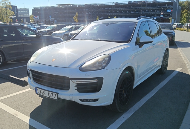 Porsche 958 Cayenne GTS MkII