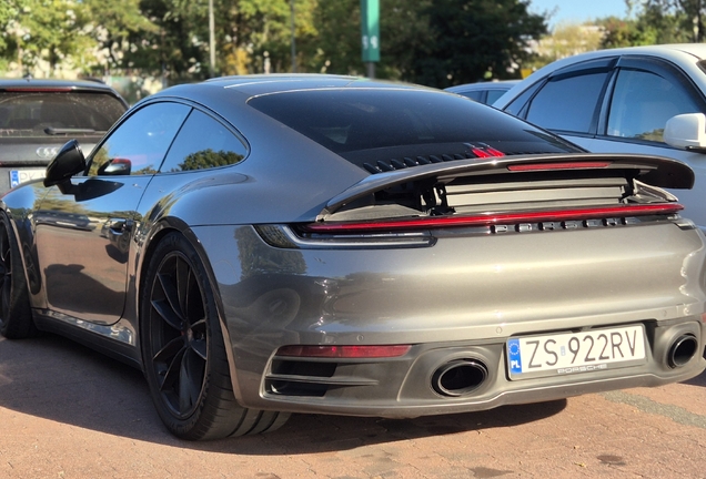 Porsche 992 Carrera 4S MkI