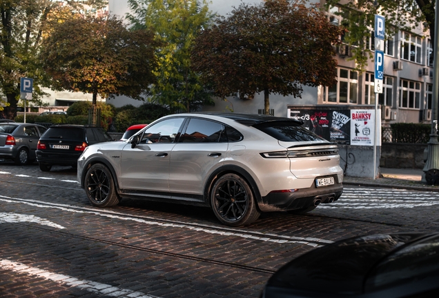 Porsche Cayenne Coupé Turbo E-Hybrid