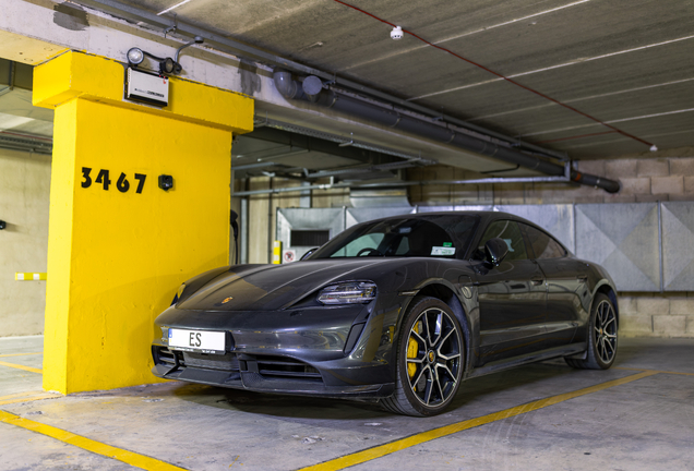 Porsche Taycan Turbo S