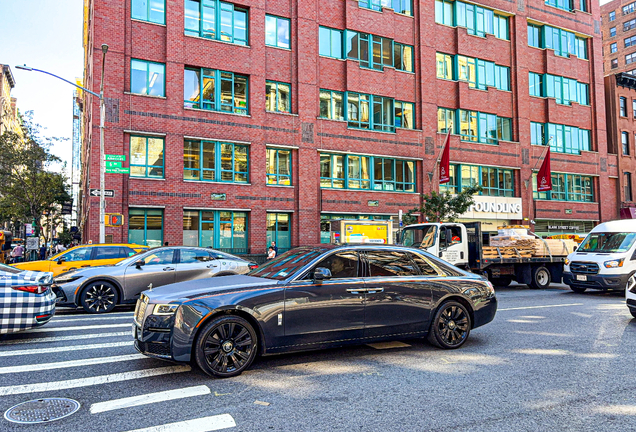 Rolls-Royce Ghost EWB 2021