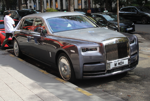 Rolls-Royce Phantom VIII EWB