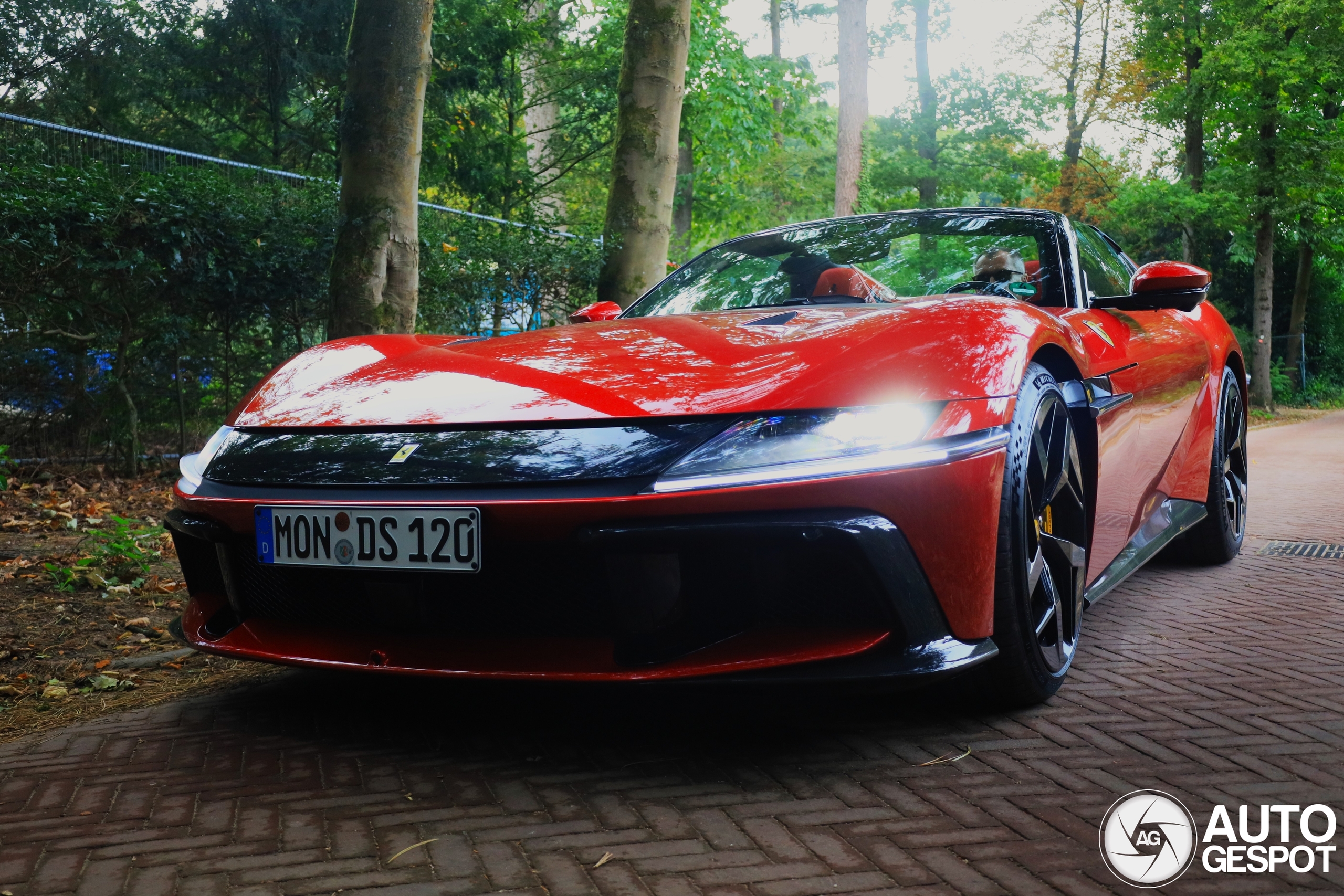 Ferrari 12Cilindri Spider