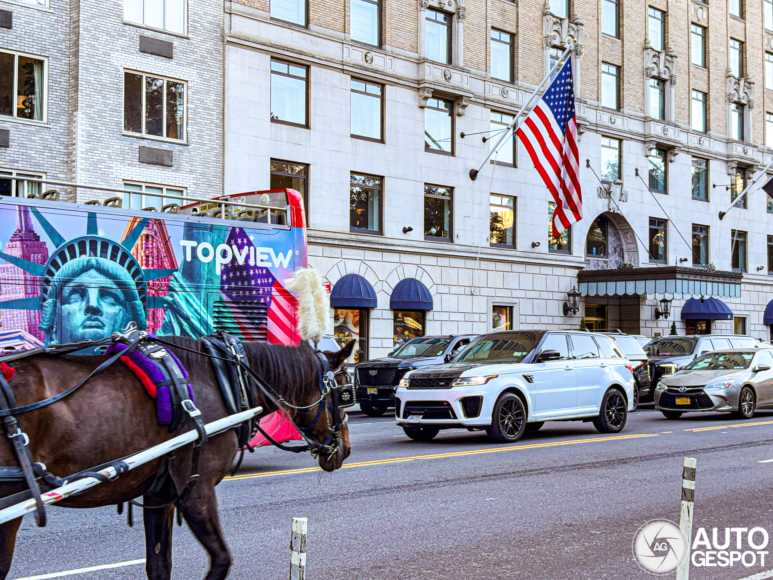 Land Rover Range Rover Sport SVR 2018 Carbon Edition