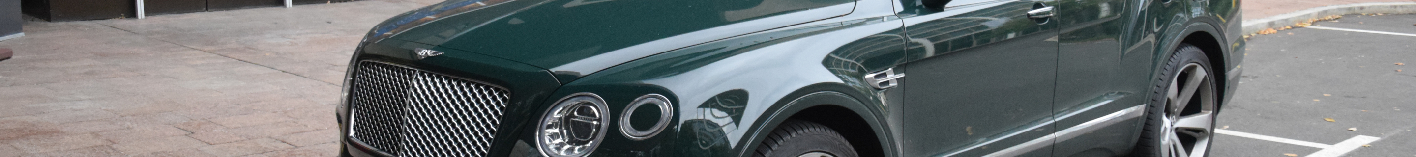 Bentley Bentayga Hybrid