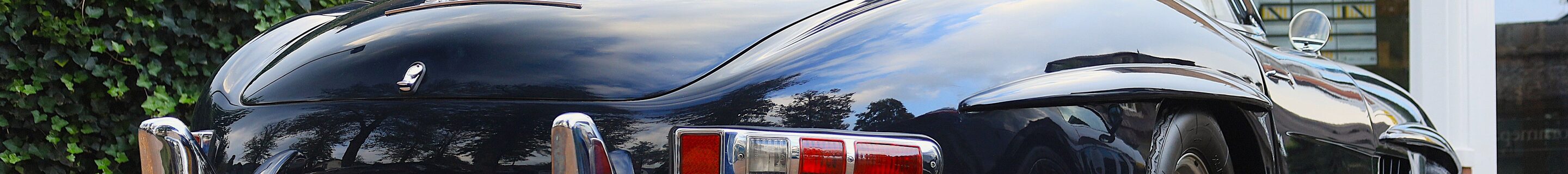 Mercedes-Benz 300SL Roadster