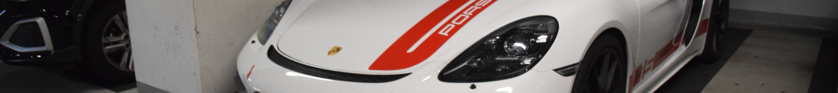 Porsche 718 Cayman GT4 Sports Cup Edition