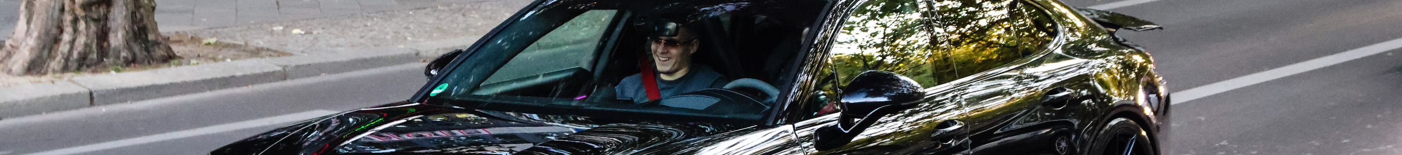 Porsche 971 Panamera GTS MkI