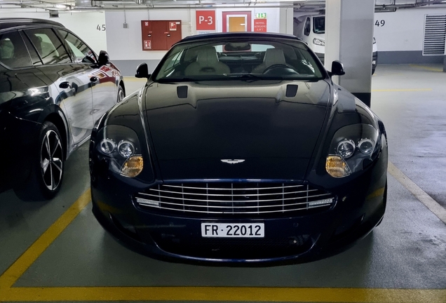 Aston Martin DB9 Volante