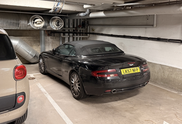 Aston Martin DB9 Volante