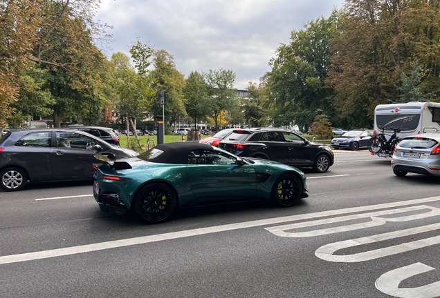 Aston Martin V8 Vantage Formula 1 Edition Roadster