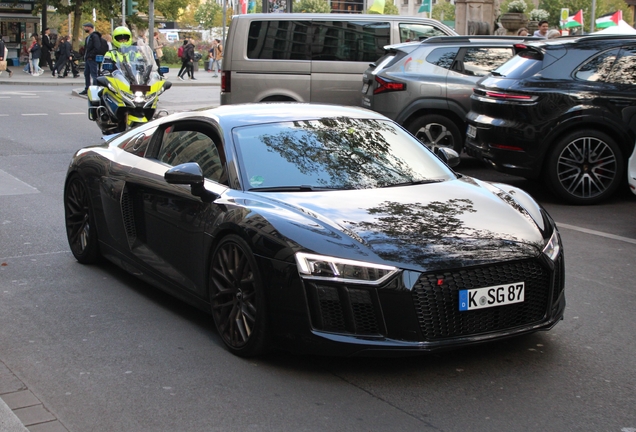 Audi R8 V10 2015