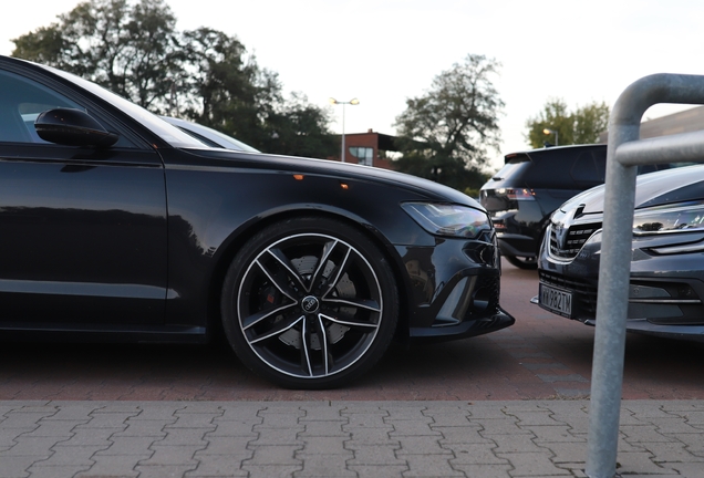 Audi RS6 Avant C7
