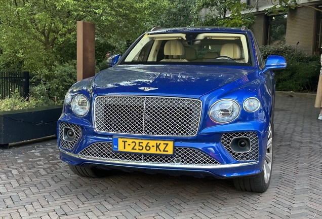 Bentley Bentayga Hybrid 2021 First Edition