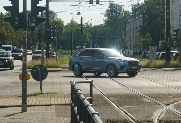 Bentley Bentayga V8 2021