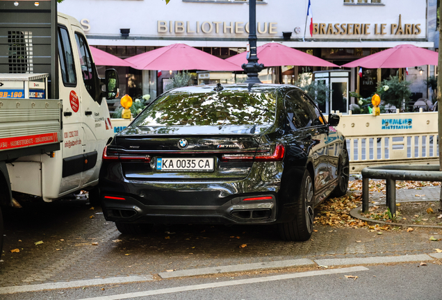 BMW M760Li xDrive 2019