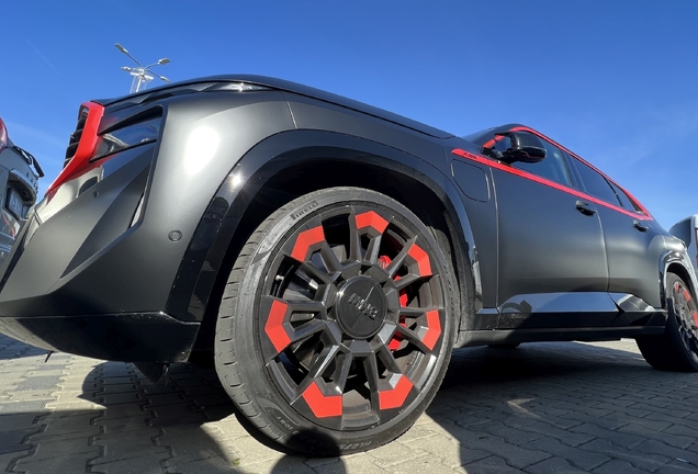 BMW XM G09 Label Red